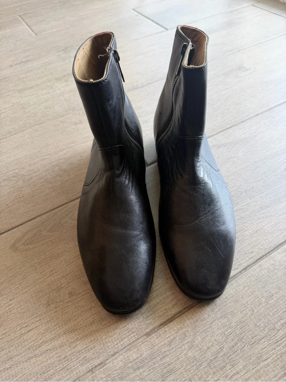 Aldo Black Leather Zip Ankle Boots